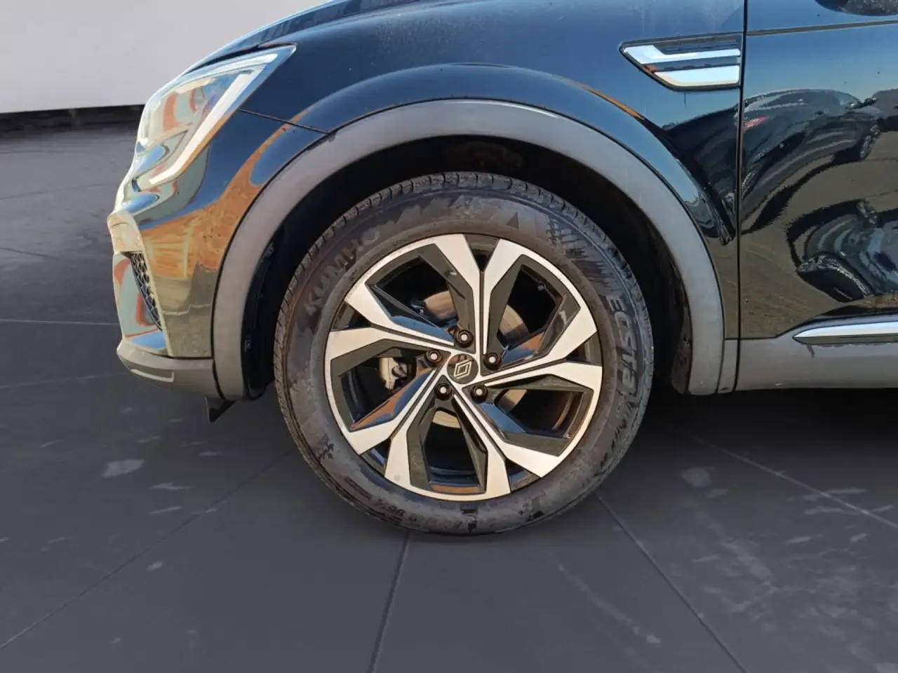 Renault Arkana 1.3 TCE TECHNO EDC 103KW 5P — Vehicle gallery 10
