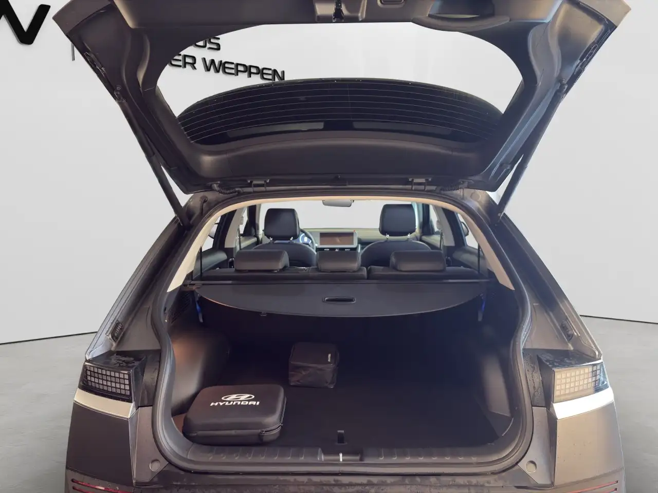 Hyundai IONIQ 5 TECHNIQ 4WD+GLASDACH+SITZPAKET+MATTLACK! Klima — Galerie du véhicule 7
