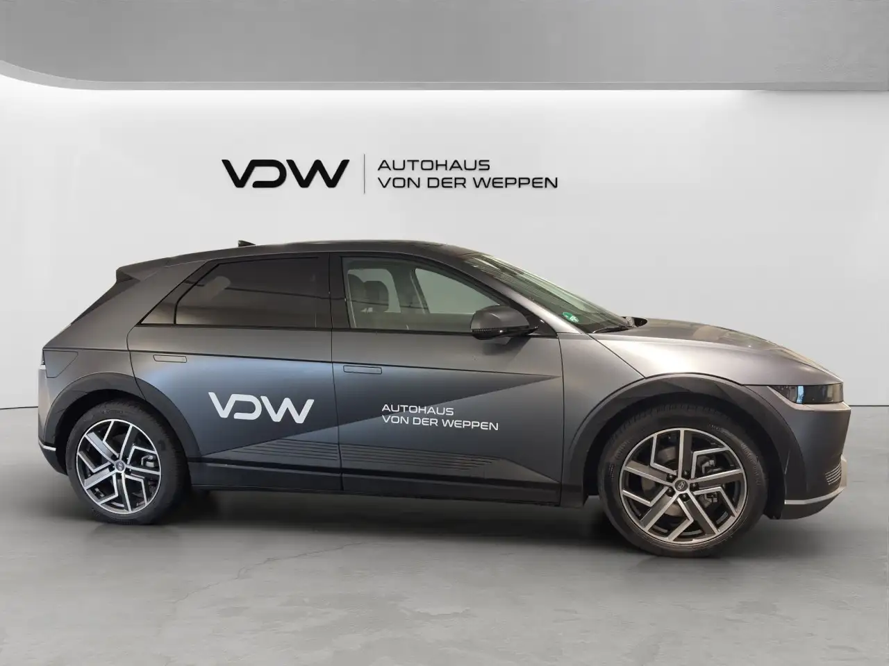 Hyundai IONIQ 5 TECHNIQ 4WD+GLASDACH+SITZPAKET+MATTLACK! Klima — Galerie du véhicule 9