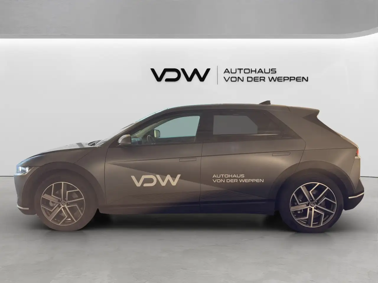 Hyundai IONIQ 5 TECHNIQ 4WD+GLASDACH+SITZPAKET+MATTLACK! Klima — Galerie du véhicule 3