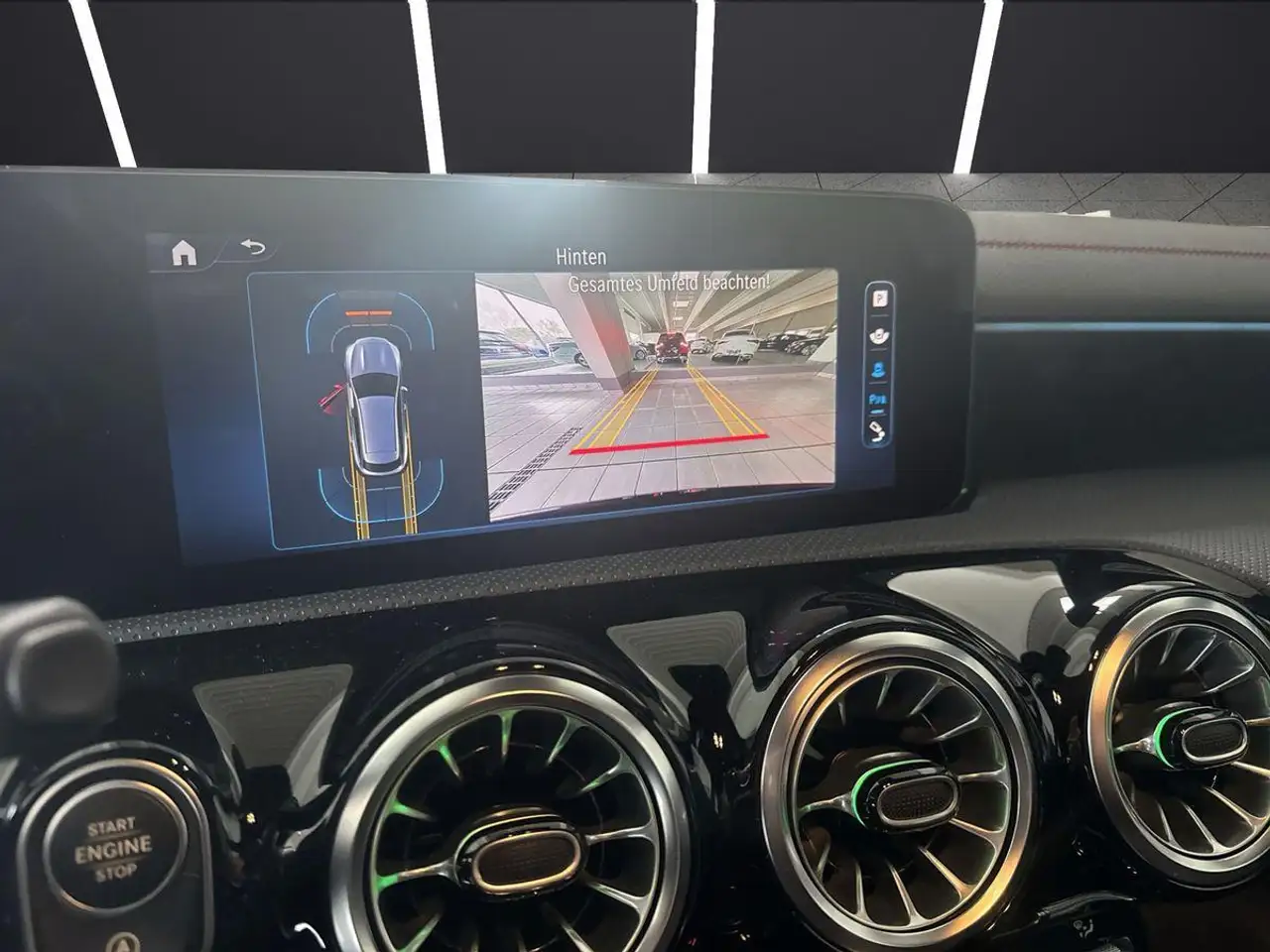 Mercedes-Benz CLA 200 AMG Distronic — Vehicle gallery 13