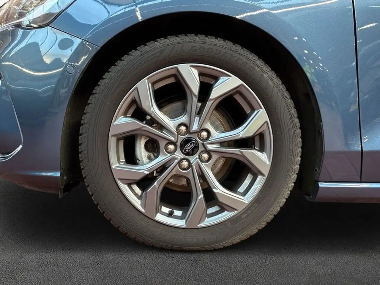 Ford Focus Turnier 1.0 EcoBoost Hybrid ST-LINE X — Galerie du véhicule 7
