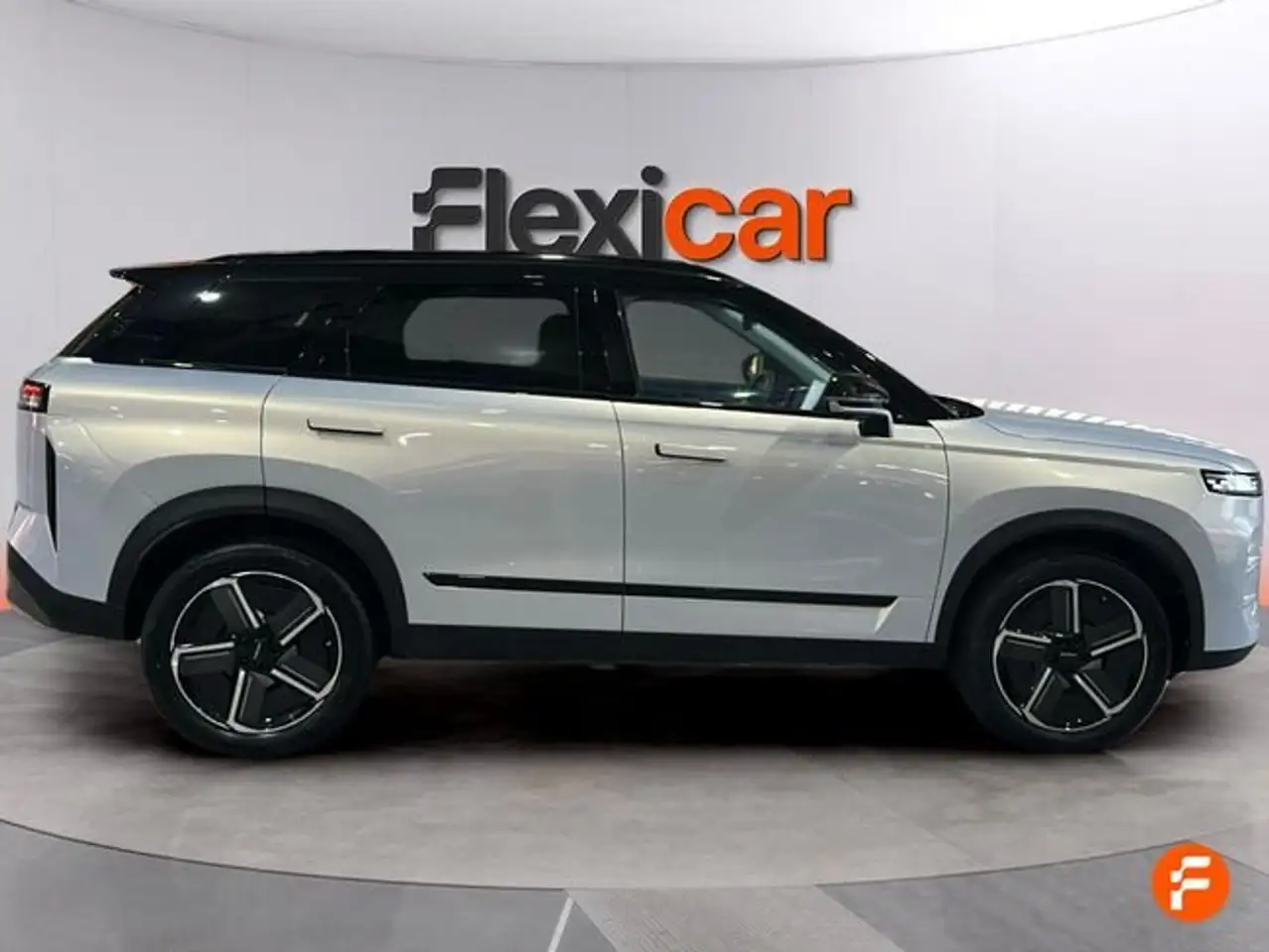 Jaecoo J7 Exclusive 1.6 TGDI 108kW AWD Bitono — معرض صور السيارة 7