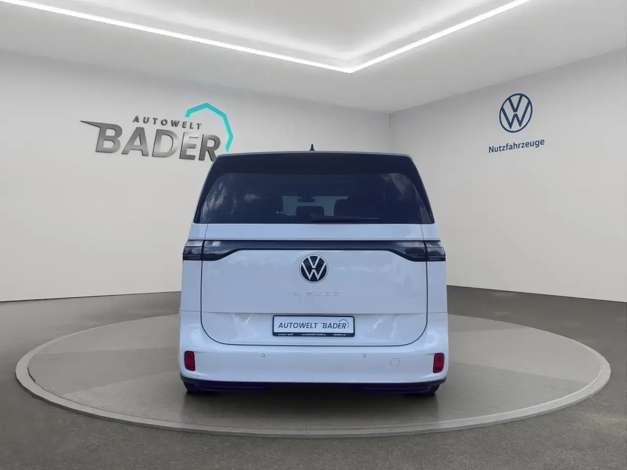 Volkswagen ID. Buzz Pro kurzer Radstand 210 kW (286 PS) Heckantrieb... — معرض صور السيارة 5
