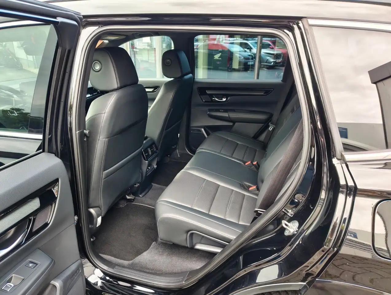 Honda CR-V 2,0 e:PHEV Advance Tech 2WD Navi/LED — معرض صور السيارة 26