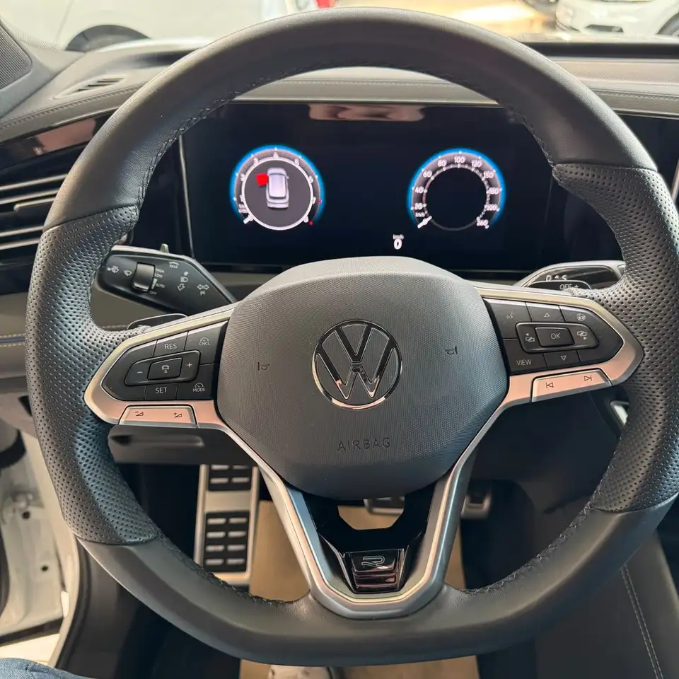 Volkswagen Tiguan 1.5eTSI R-Line — معرض صور السيارة 13