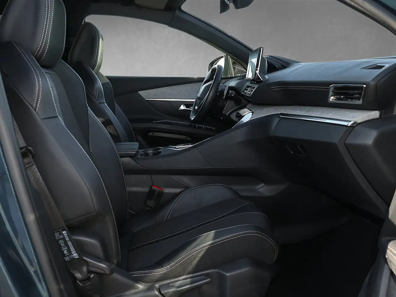 Peugeot 3008 1.2 136 GT ACC/Kam./KeyLess/KlimaA/2xKlima — Galerie du véhicule 5