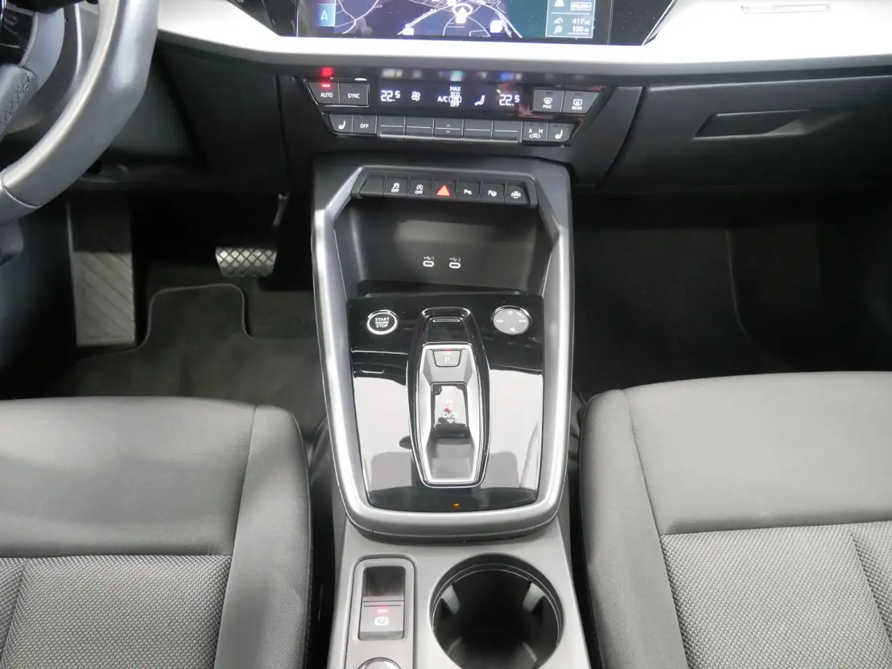 Audi A3 Sportback 35 TFSI LED virt. Cock.+ NAVI+ SHZ — معرض صور السيارة 12