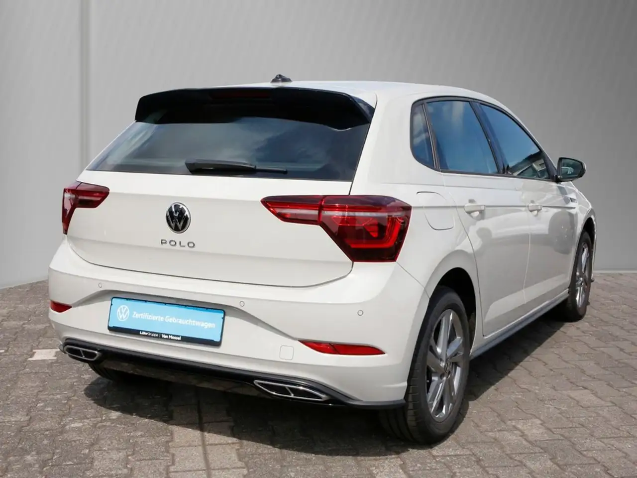Volkswagen Polo VI 1.0 TSI R-Line 16" Matrix LED AppConnect — Vehicle gallery 4