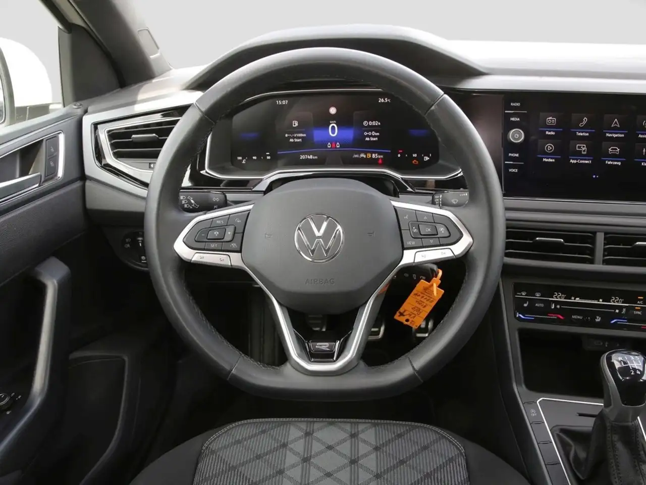 Volkswagen Polo VI 1.0 TSI R-Line 16" Matrix LED AppConnect — Vehicle gallery 14
