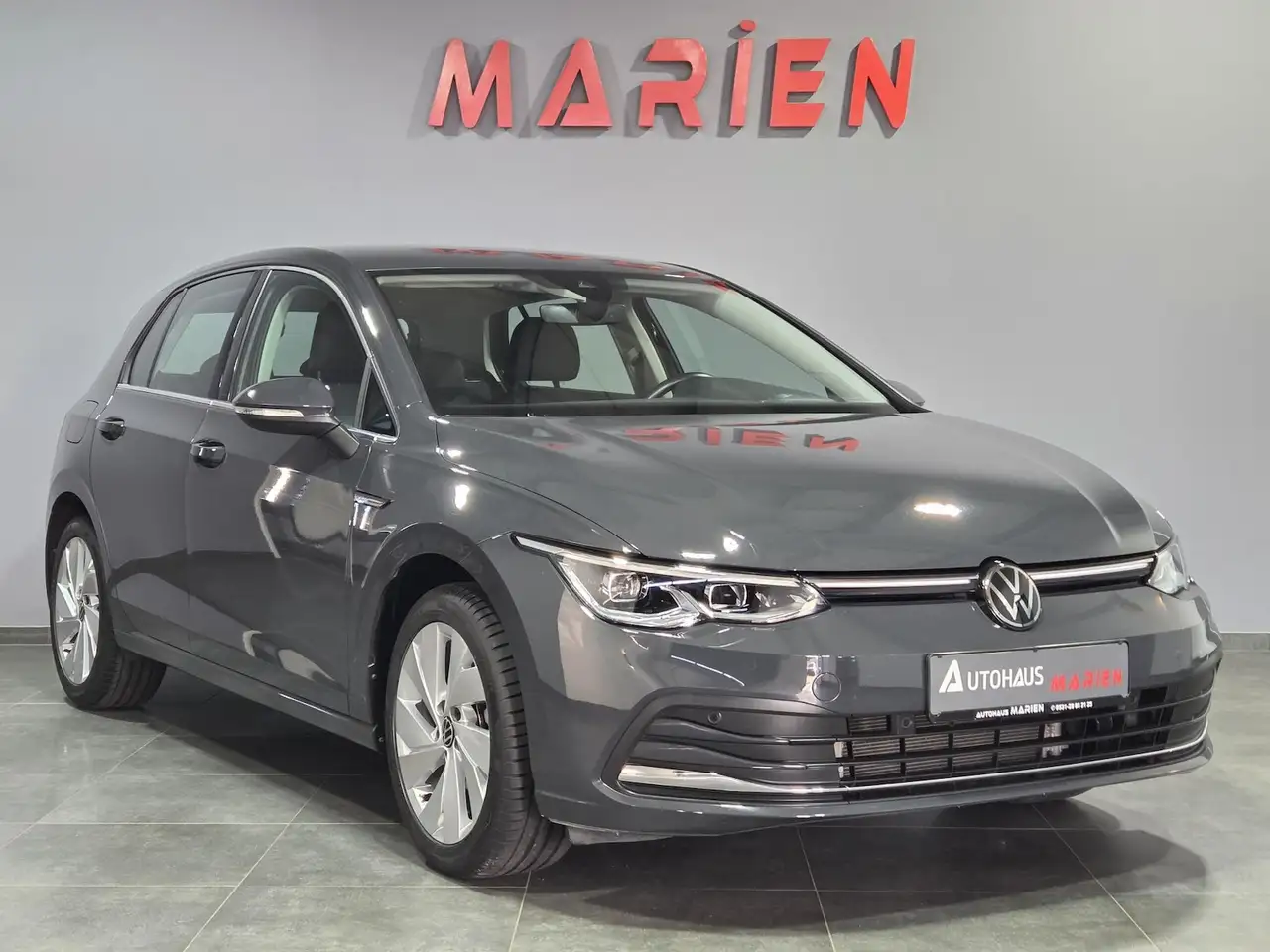 Volkswagen Golf 8 1.5 eTSI DSG*LED*VIRTUAL*ACC*PDC*SITZHZG — Vehicle gallery 2