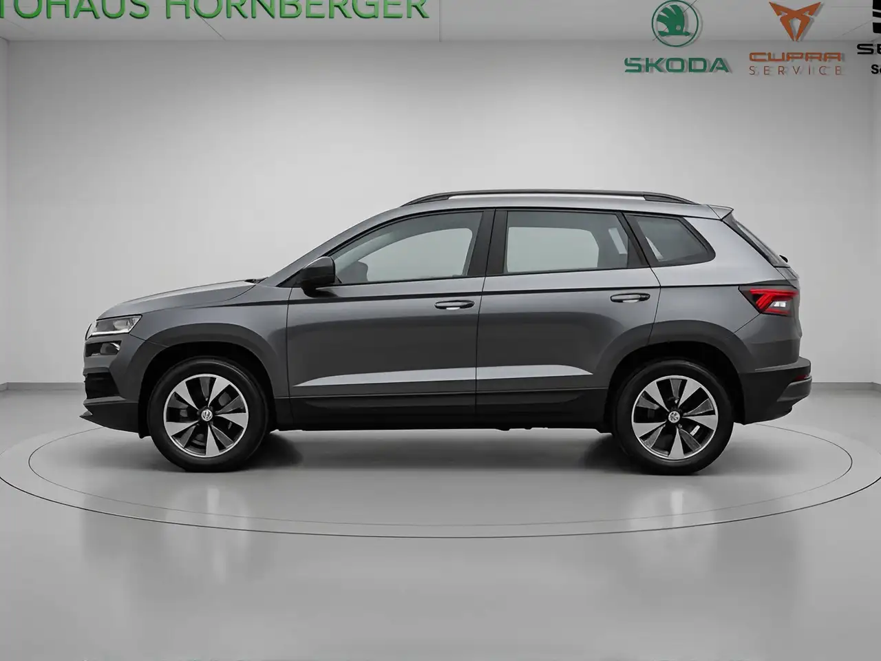 Skoda Karoq Style Plus 1.5TSI 150PS Navi ACC LED PDC Kamera 17" Alufelgen Fahrprofil Tempomat Sitzheizung Kessy Wireless Charging — Galerie du véhicule 2