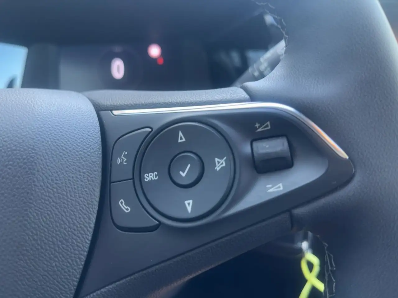Opel Grandland 1.2 Enjoy StylePaket/LED/SHZ/LHZ/Kamera — Vehicle gallery 21