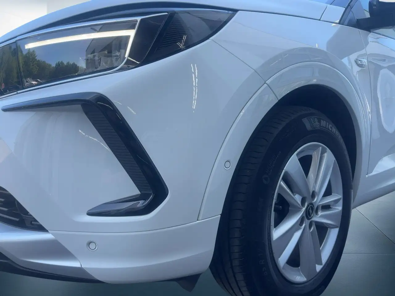 Opel Grandland 1.2 Enjoy StylePaket/LED/SHZ/LHZ/Kamera — Vehicle gallery 8