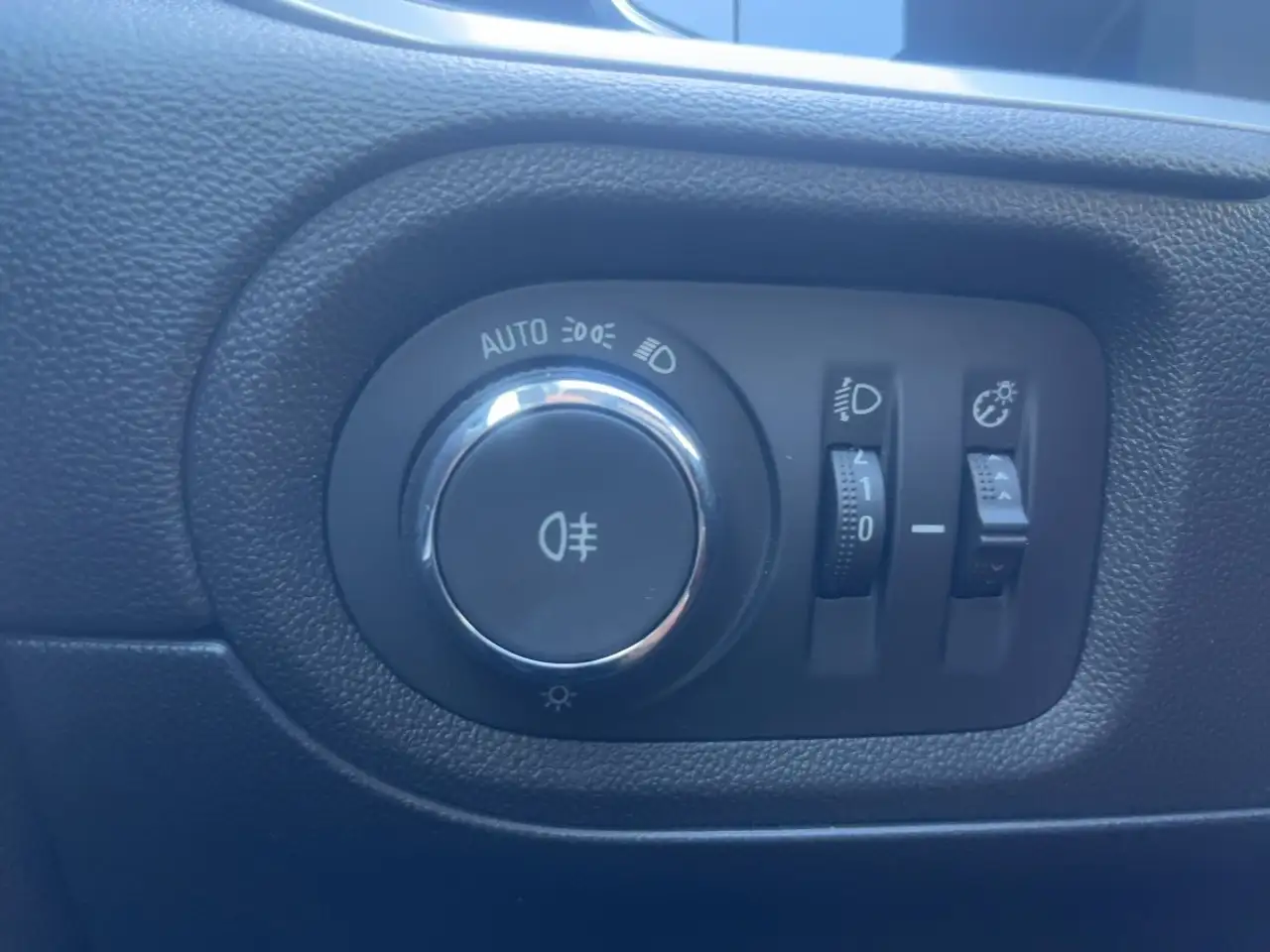 Opel Grandland 1.2 Enjoy StylePaket/LED/SHZ/LHZ/Kamera — Vehicle gallery 19