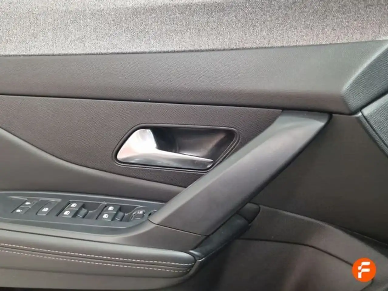 Peugeot 308 1.2 PureTech S&S Allure 130 — معرض صور السيارة 34
