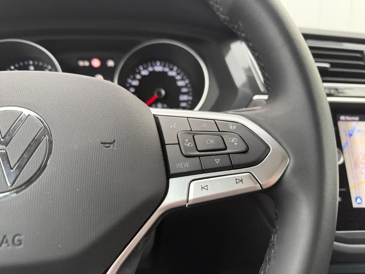 Volkswagen Tiguan Move 1.5 TSI Navi ACC Apple CarPlay — Galerie du véhicule 30