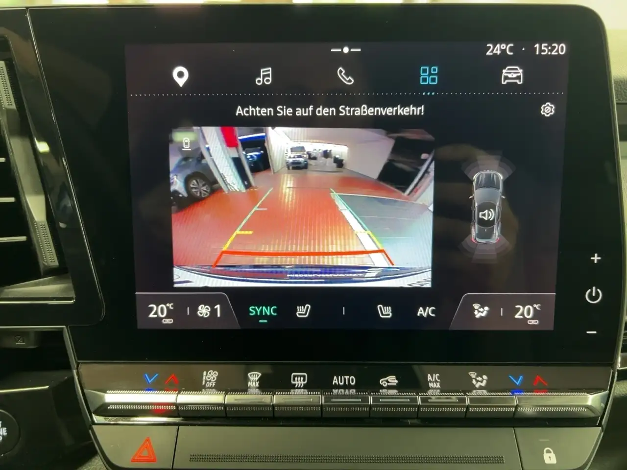 Renault Austral EVOLUTION TCe 160 AUTOMATIK SITZHEIZUNG — Galerie du véhicule 15