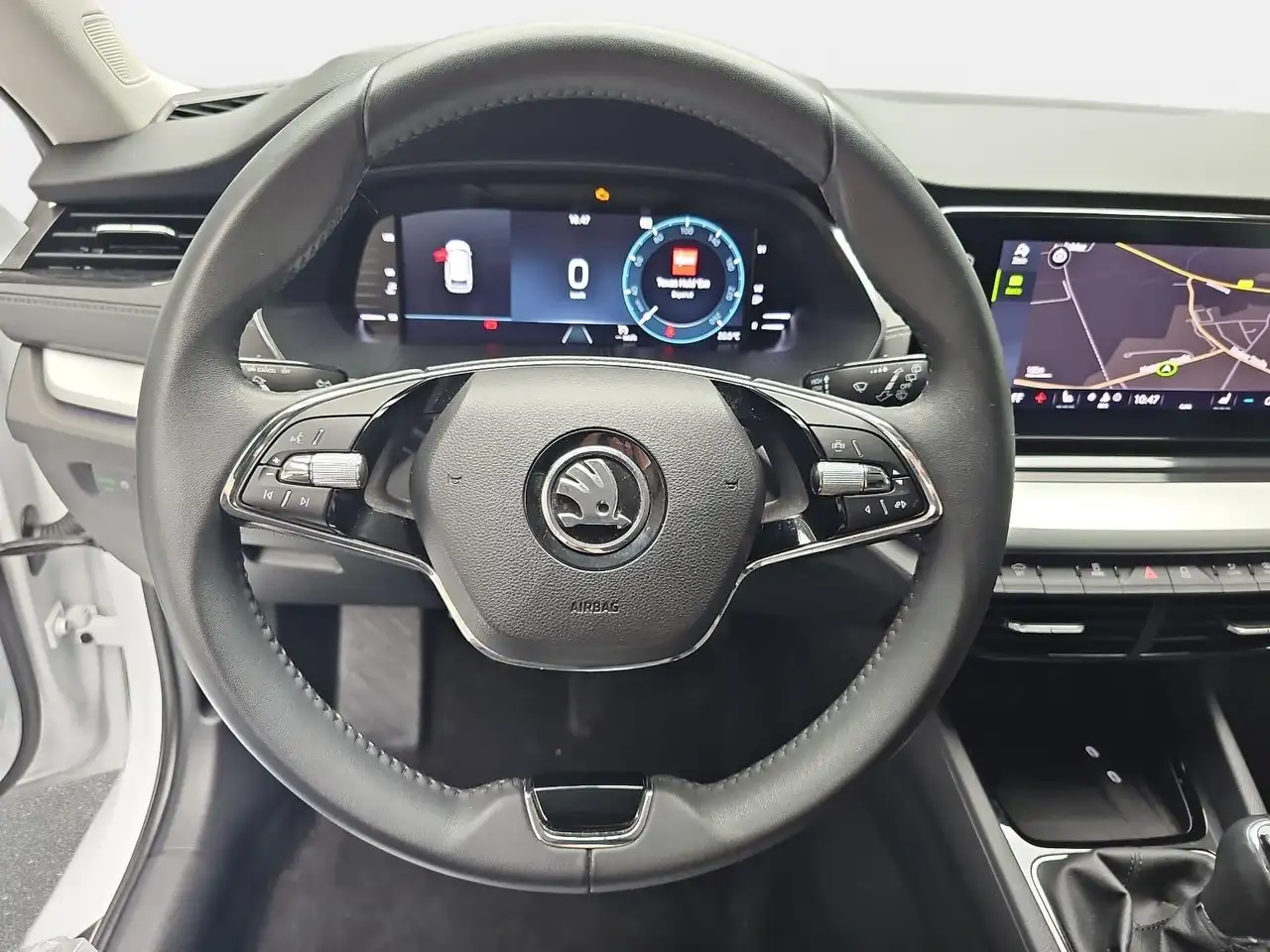 Skoda Octavia OCTAVIA COMBI 1.0 TSI AMBITION NAVI LED PDC — معرض صور السيارة 14