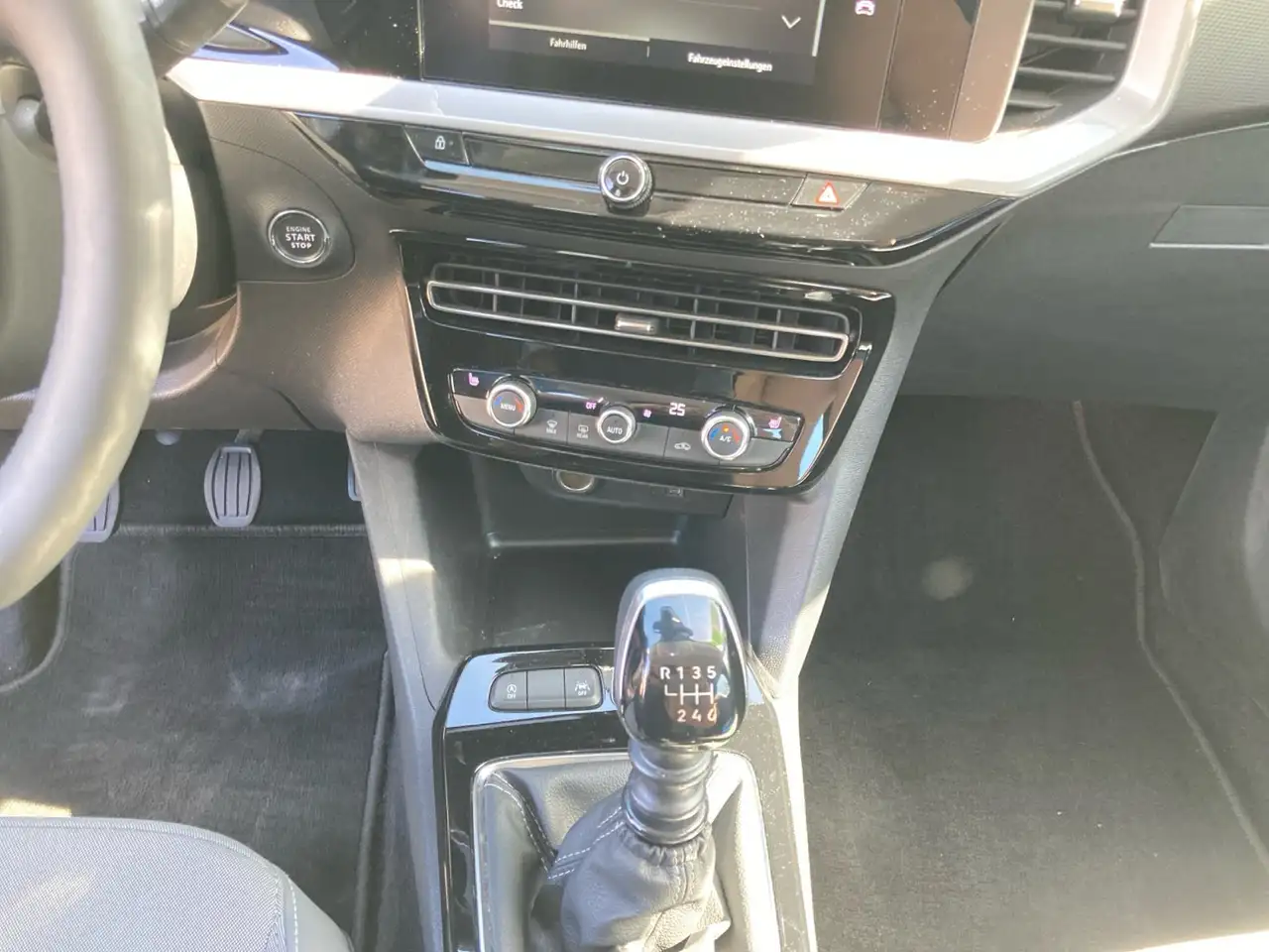 Opel Mokka 1.2 Turbo Elegance LED+SHZ+Winterp.+Kam. — Vehicle gallery 16