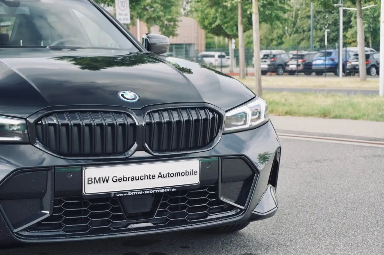 BMW 330 e xDrive Limousine M Sport StHz+StKlima+Navi — Vehicle gallery 14