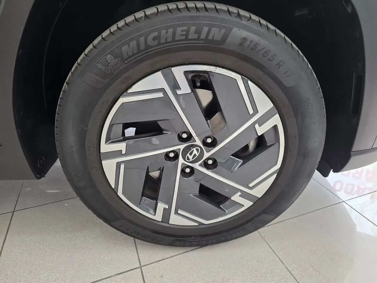 Hyundai TUCSON 1.6 T Klass — معرض صور السيارة 24