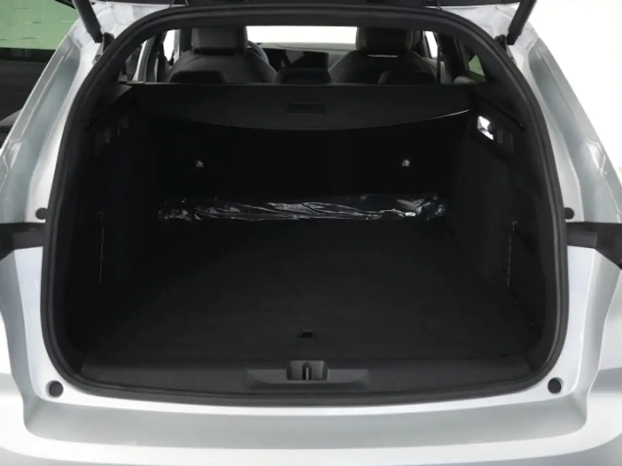 Opel Astra L ST ULTIMATE AT+NAVI+360 GRAD KAMERA+SCHIEBEDACH+ — معرض صور السيارة 9