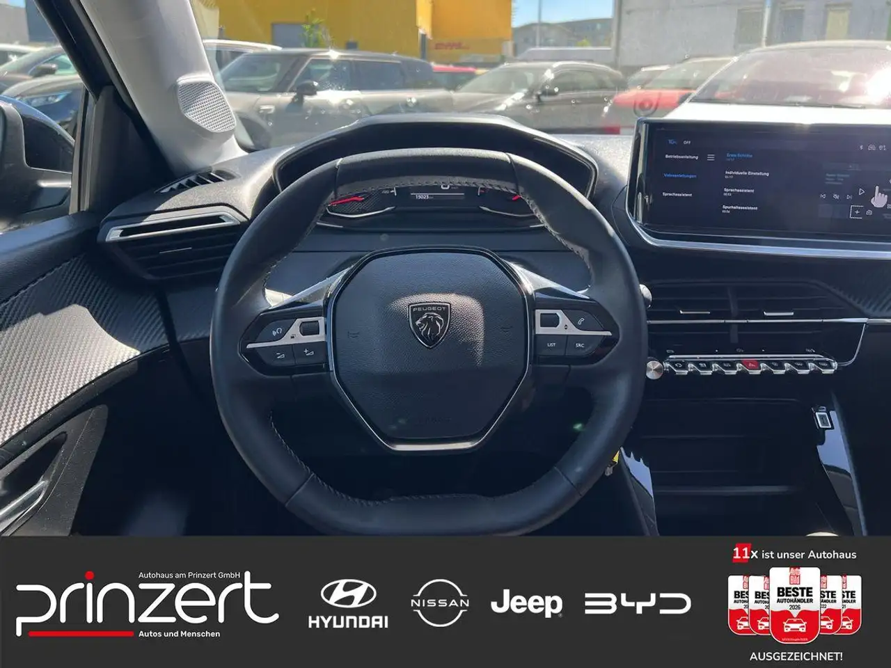 Peugeot 208 1.2 PureTech MT5 "Active" DAB+*Metallic — Vehicle gallery 12