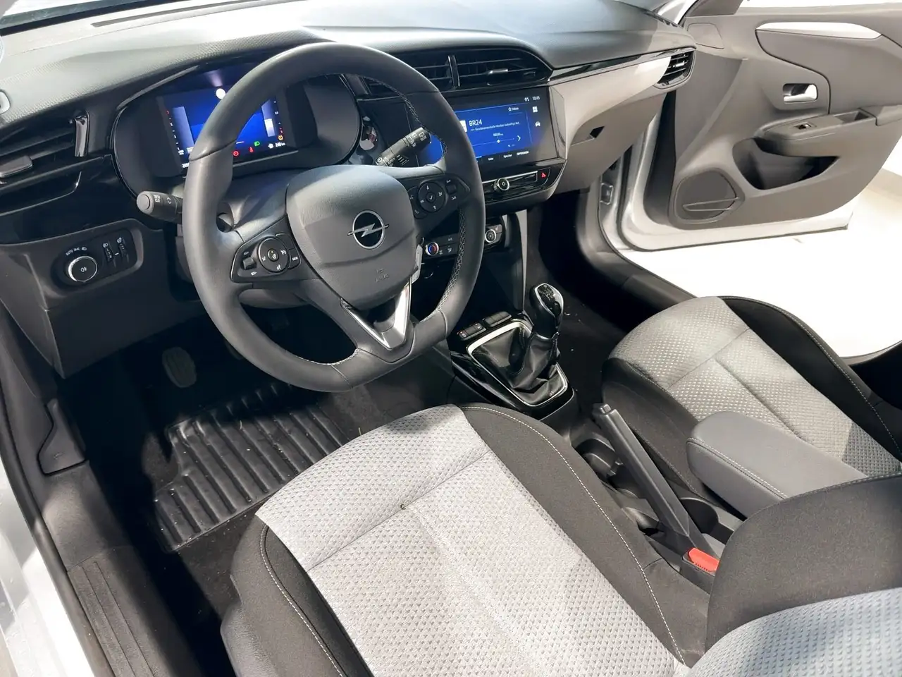 Opel Corsa F Lenk-/Sitzheizung+16'' Alu+Parkpilot v+h — Galería del vehículo 7