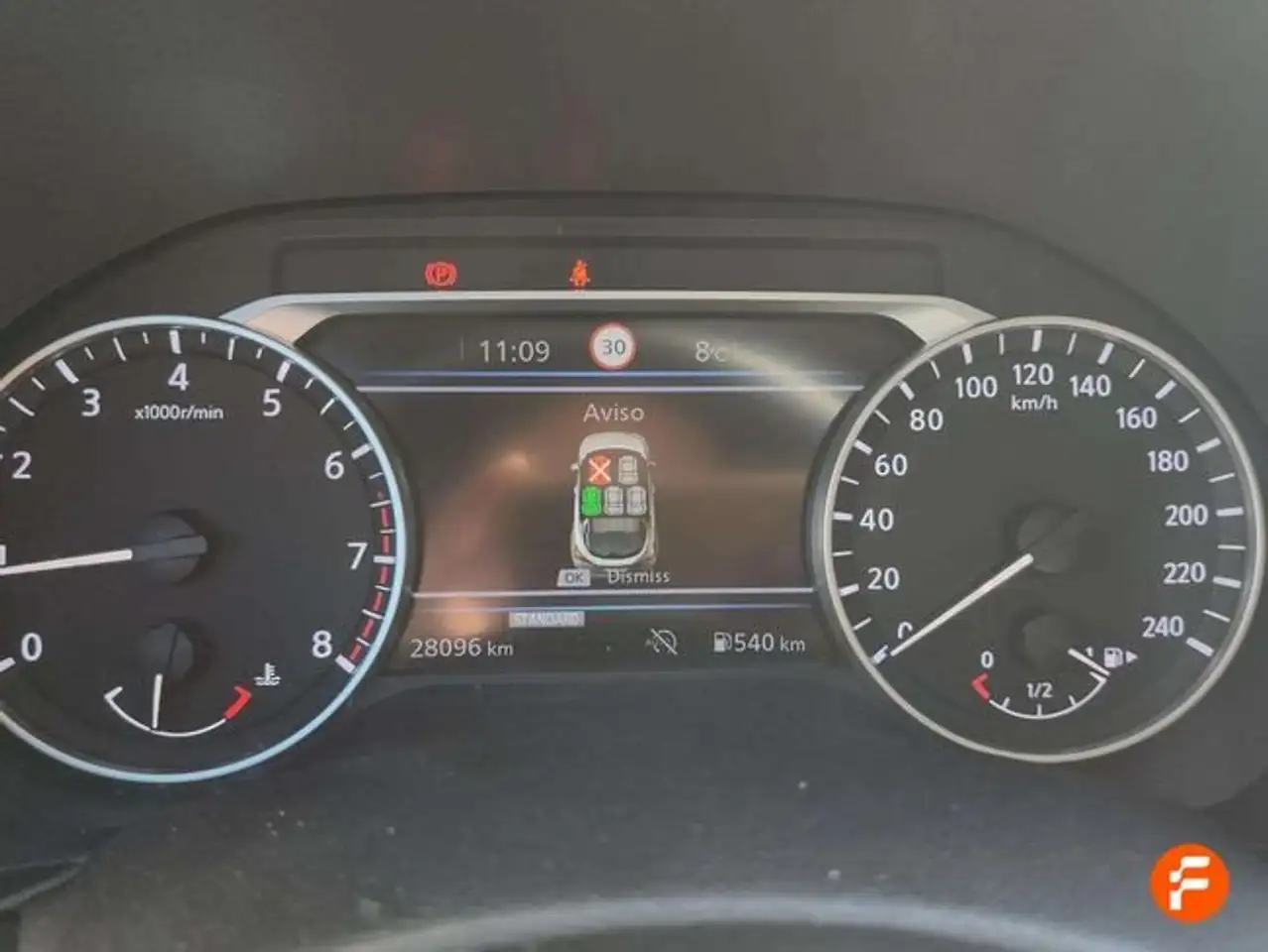 Nissan Juke DIG-T 84 kW (114 CV) 6M/T Acenta — معرض صور السيارة 14