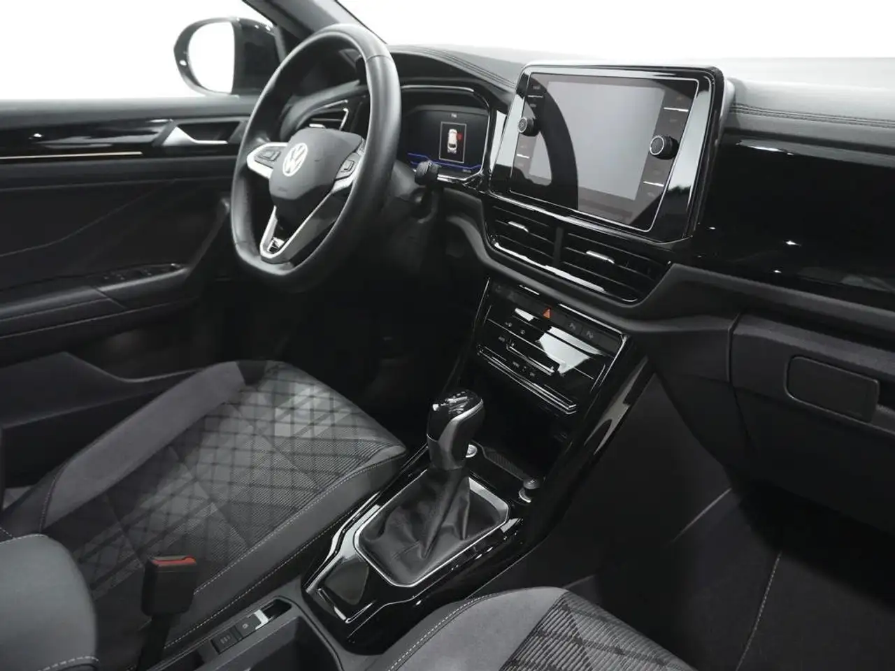 Volkswagen T-Roc 1.5 TSI R-Line kW DSG7 110KW — Vehicle gallery 11
