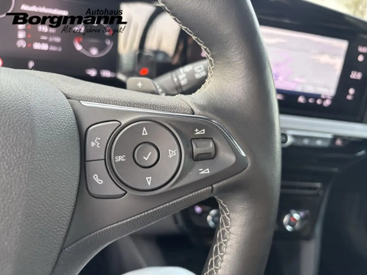 Opel Mokka Ultimate 1.2 Keyless Entry - Sitzheizung - Navigat — معرض صور السيارة 17