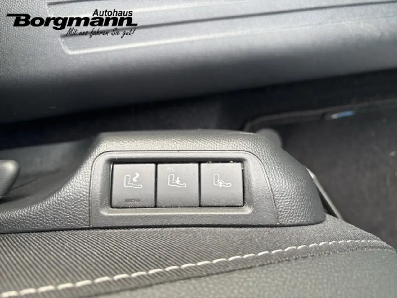 Opel Mokka Ultimate 1.2 Keyless Entry - Sitzheizung - Navigat — معرض صور السيارة 12