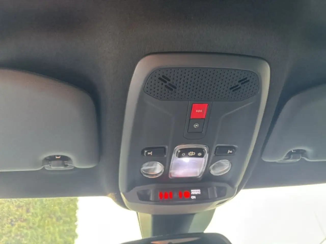 Opel Mokka Ultimate 1.2 Keyless Entry - Sitzheizung - Navigat — معرض صور السيارة 22