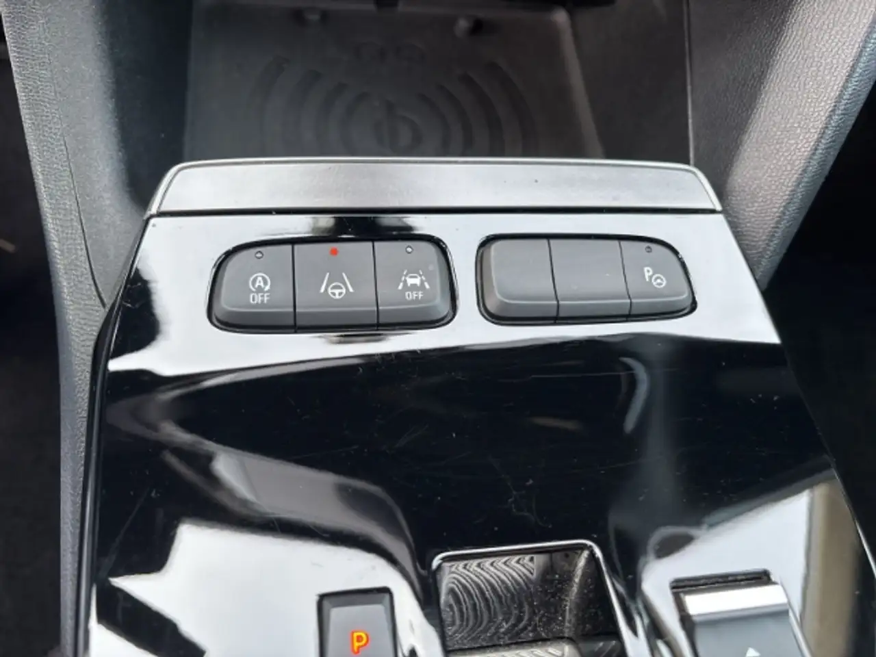 Opel Mokka Ultimate 1.2 Keyless Entry - Sitzheizung - Navigat — معرض صور السيارة 21