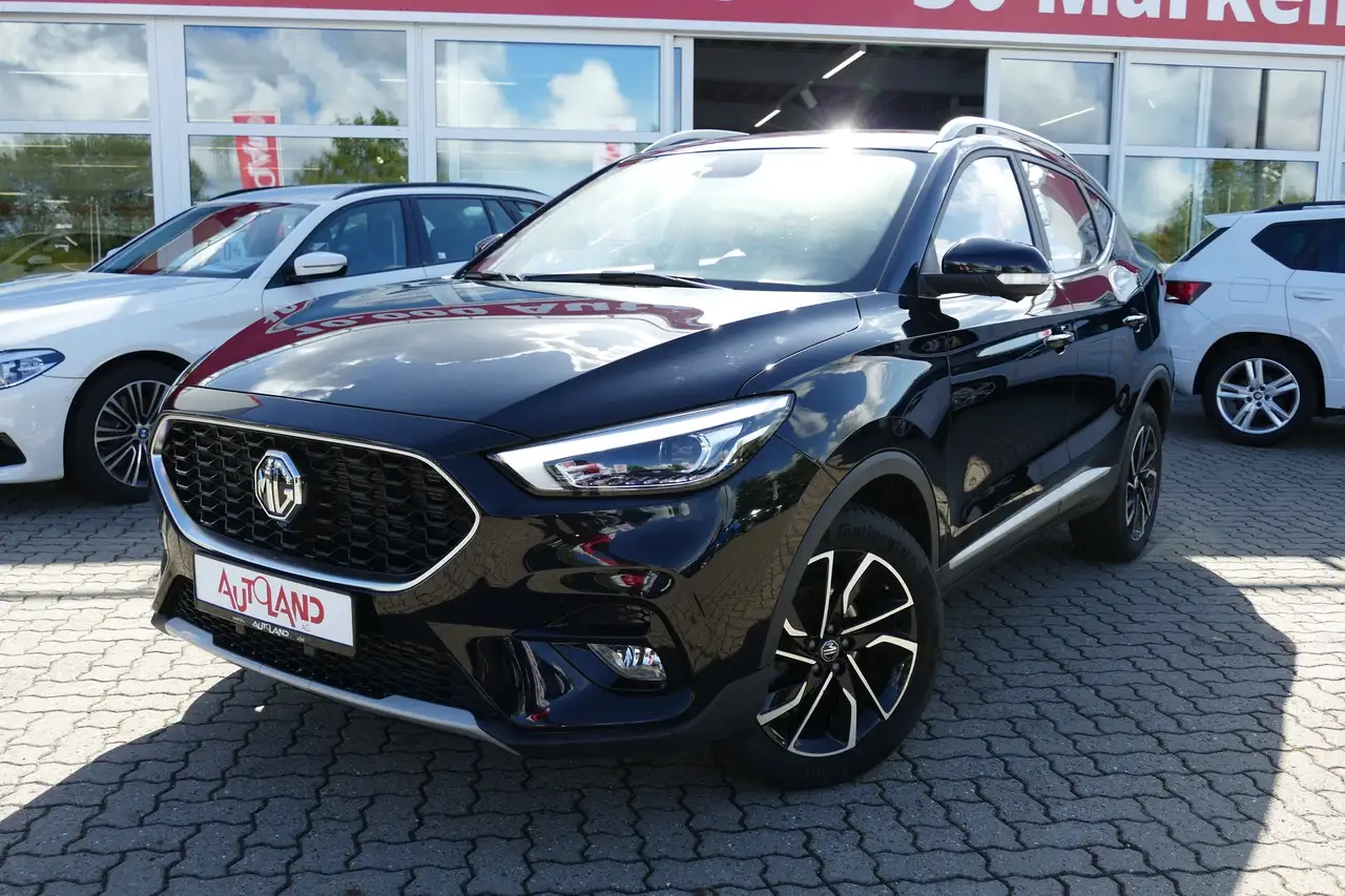 MG ZS 1.0 T-GDI Luxury Aut. LED Navi 360° AHK Leder — Vehicle gallery 2