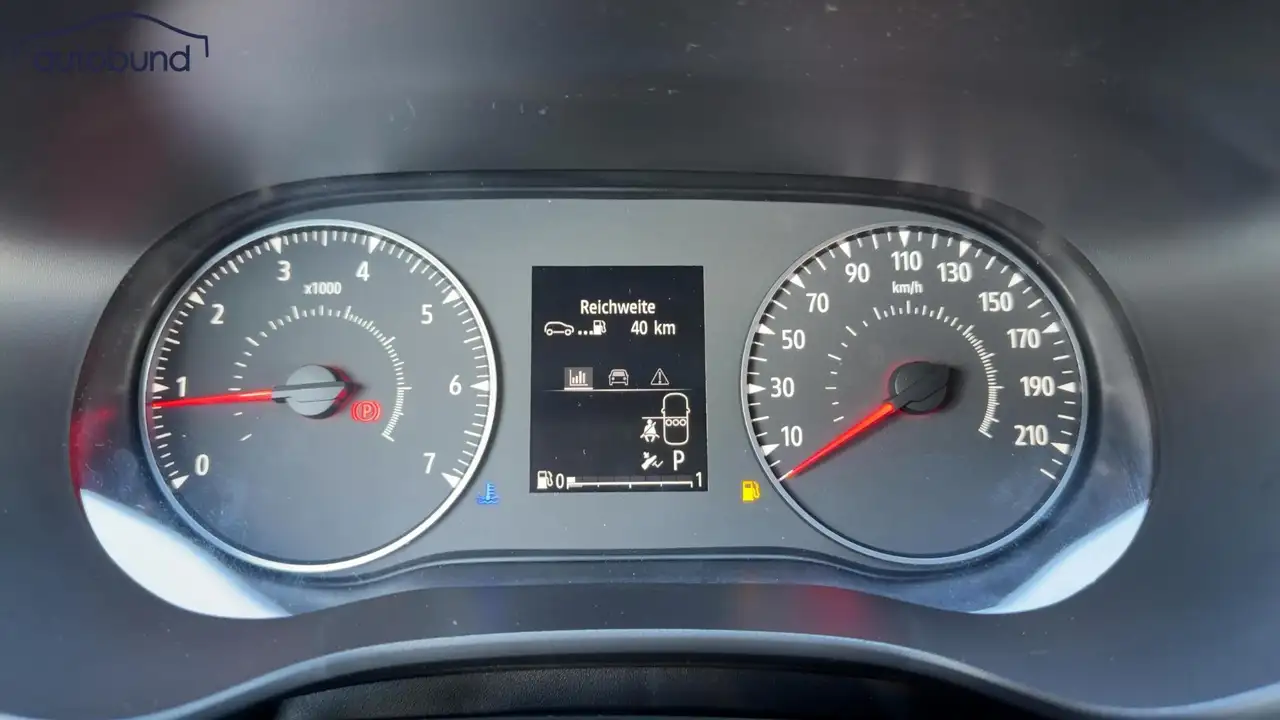 Dacia Logan Dacia Logan III 1,0 TCe 90 CVT Black Edition Alu KA LED Link NAV NBA PDC RFK Shz — معرض صور السيارة 11