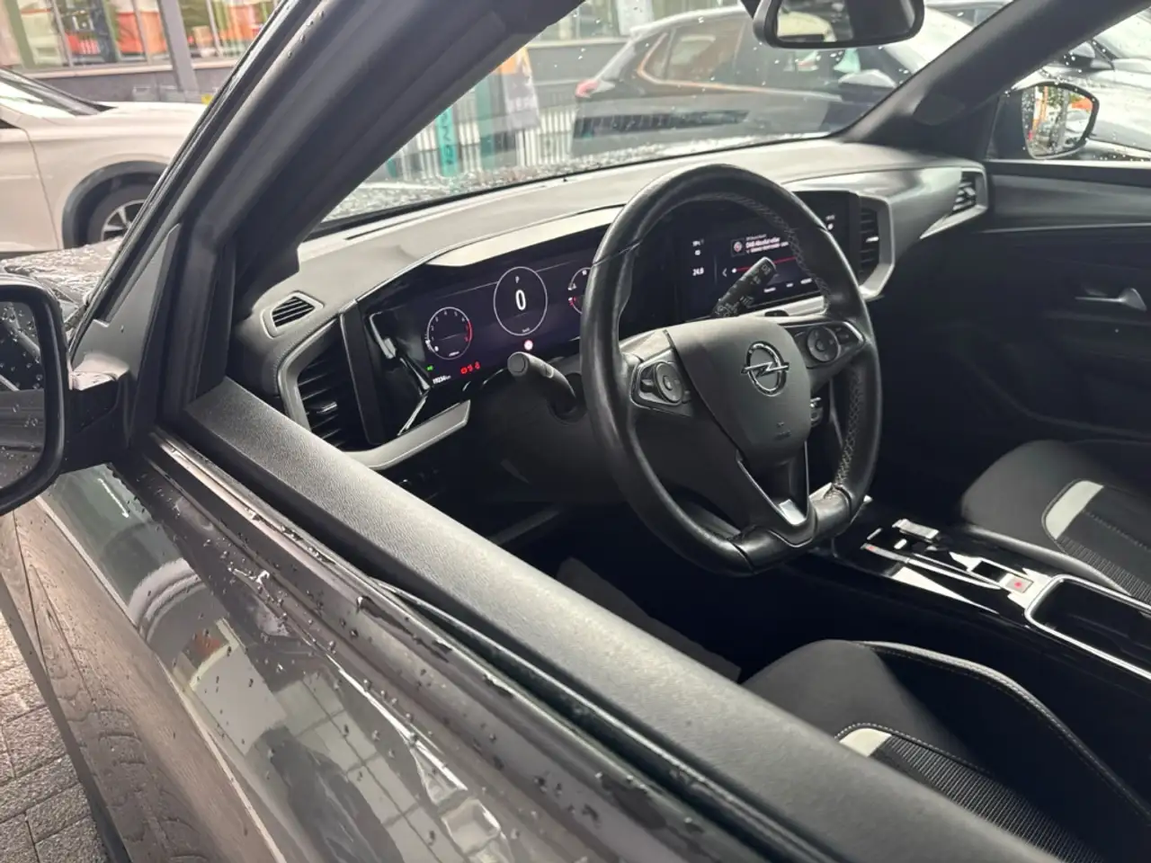 Opel Mokka Black. Automatik 96 kW (130PS) Digitales Cockpit — Galerie du véhicule 14