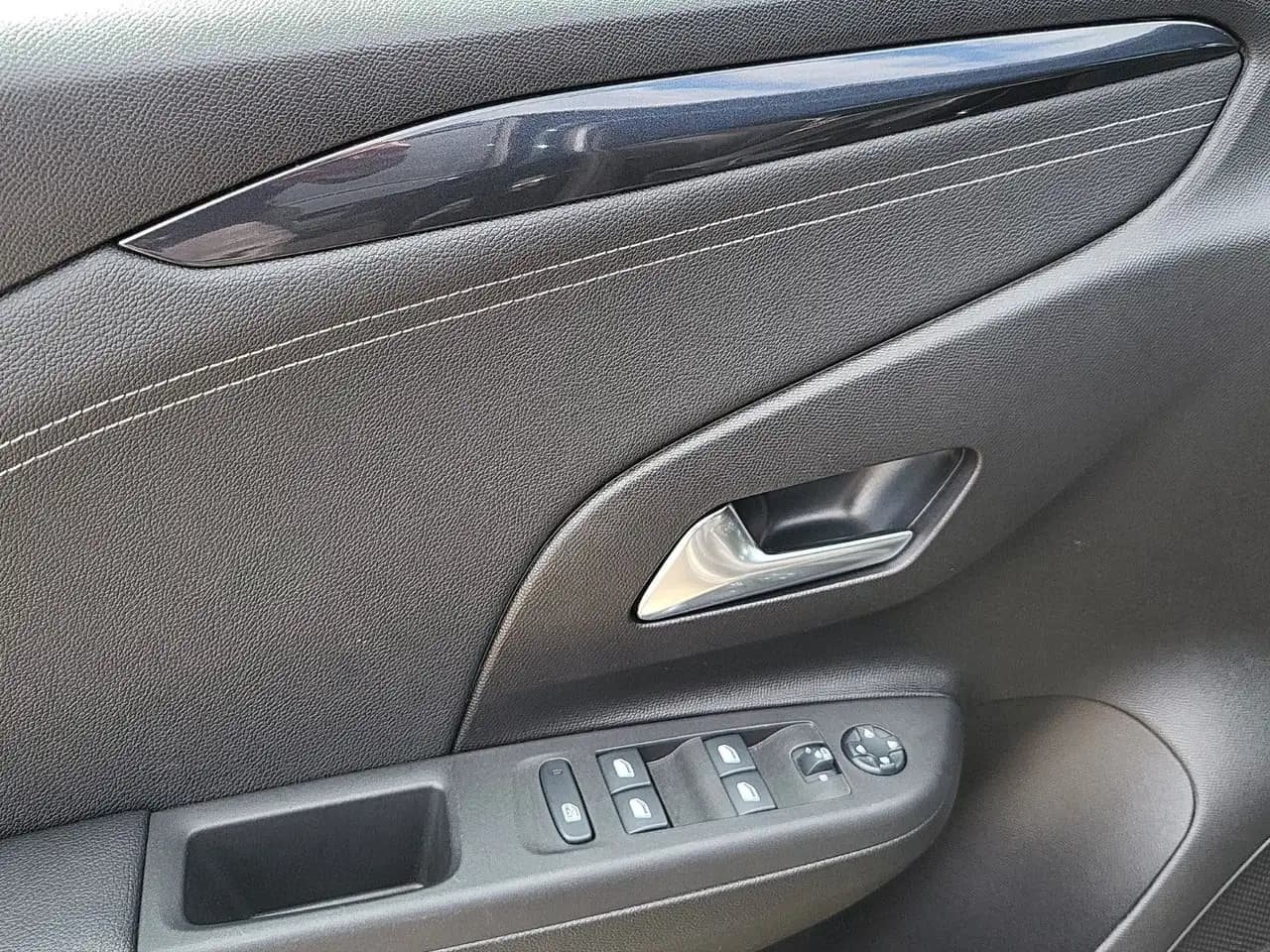 Opel Corsa F Premium "GS" Automatik/Voll-LED/Navi/DAB — Vehicle gallery 27