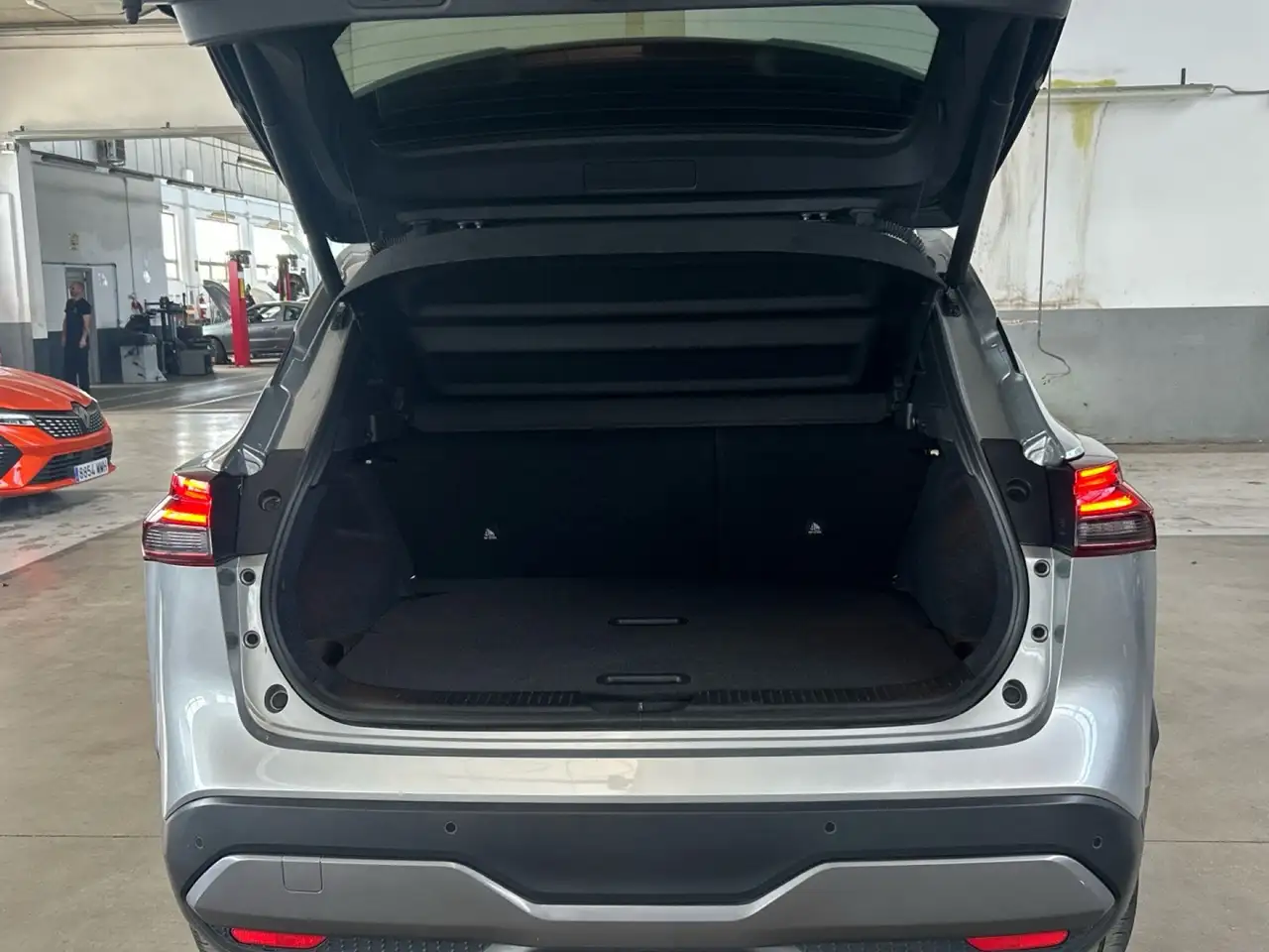 Nissan Qashqai E-POWER Tekna 4x2 140kW — Vehicle gallery 13