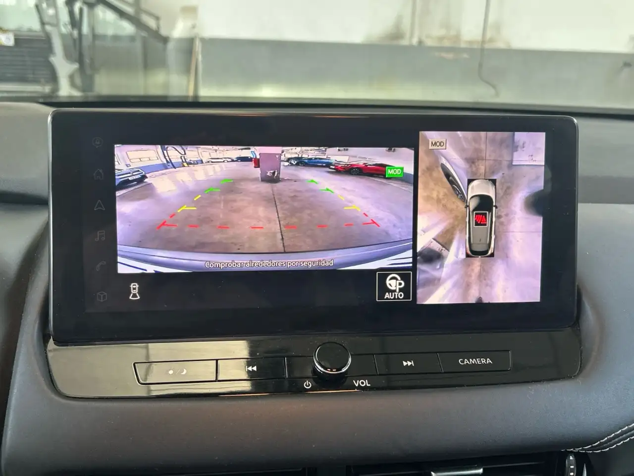 Nissan Qashqai E-POWER Tekna 4x2 140kW — Vehicle gallery 29