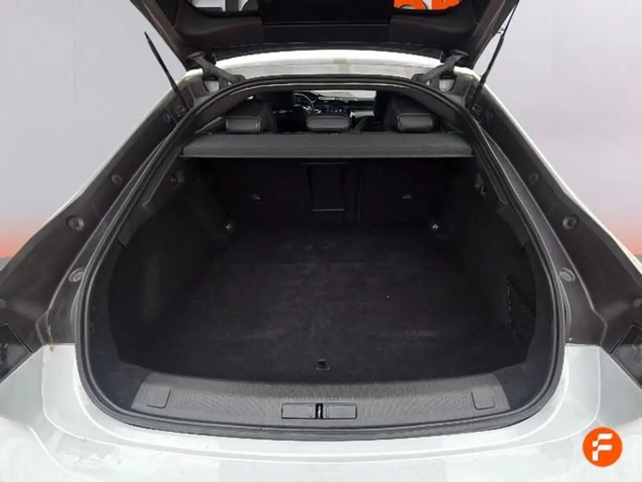 Peugeot 508 1.2 PureTech S&S Allure EAT8 130 — Vehicle gallery 16