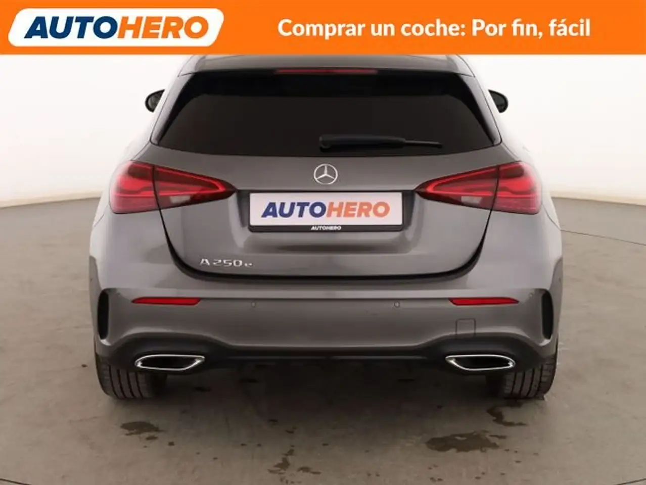 Mercedes-Benz A 250 250e AMG Line PHEV — Vehicle gallery 5
