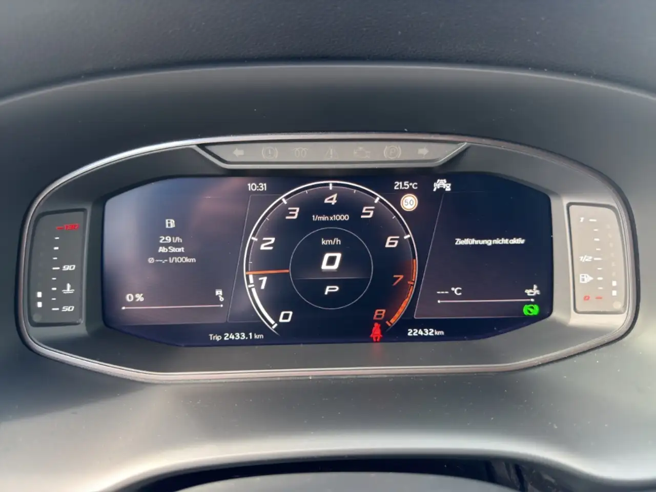 CUPRA Ateca 2.0 TSI DSG 4Drive VZ 5-J-GARANTIE AHK EL.SITZ BEA — Vehicle gallery 13