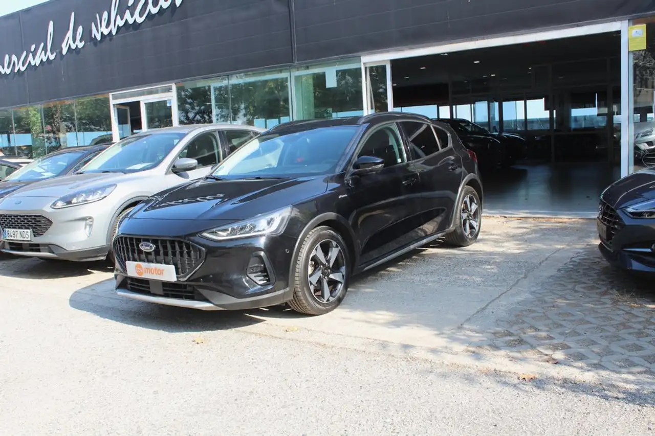 Ford Focus Active 1.0T EcoBoost mHEV 92kW 125CV — Galería del vehículo 2