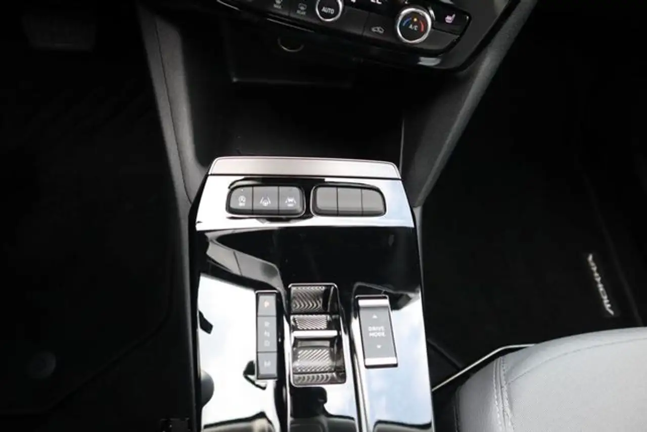 Opel Mokka 1.2 Turbo Aut. Elegance+Klimaaut+Sitzheiz+ — Vehicle gallery 15