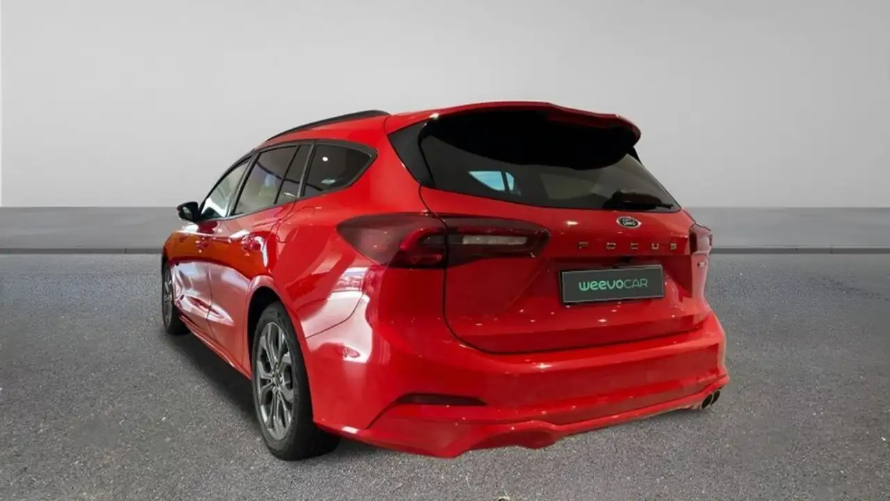 Ford Focus 1.0 ECOBOOST MHEV 92KW ST-LINE 125CV 5P — Galería del vehículo 2