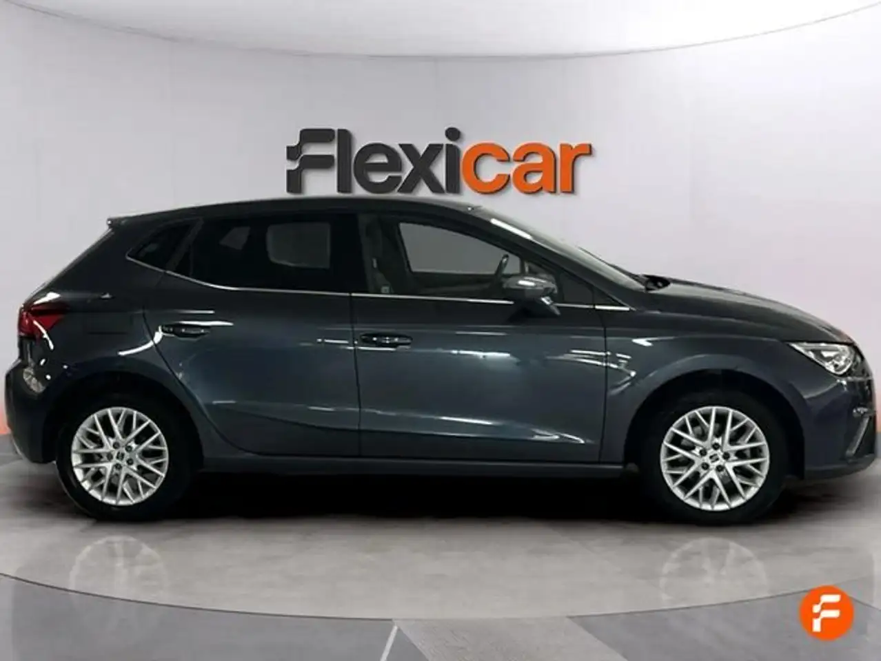 SEAT Ibiza 1.0 TSI S&S Special Edition 115 — Galería del vehículo 5