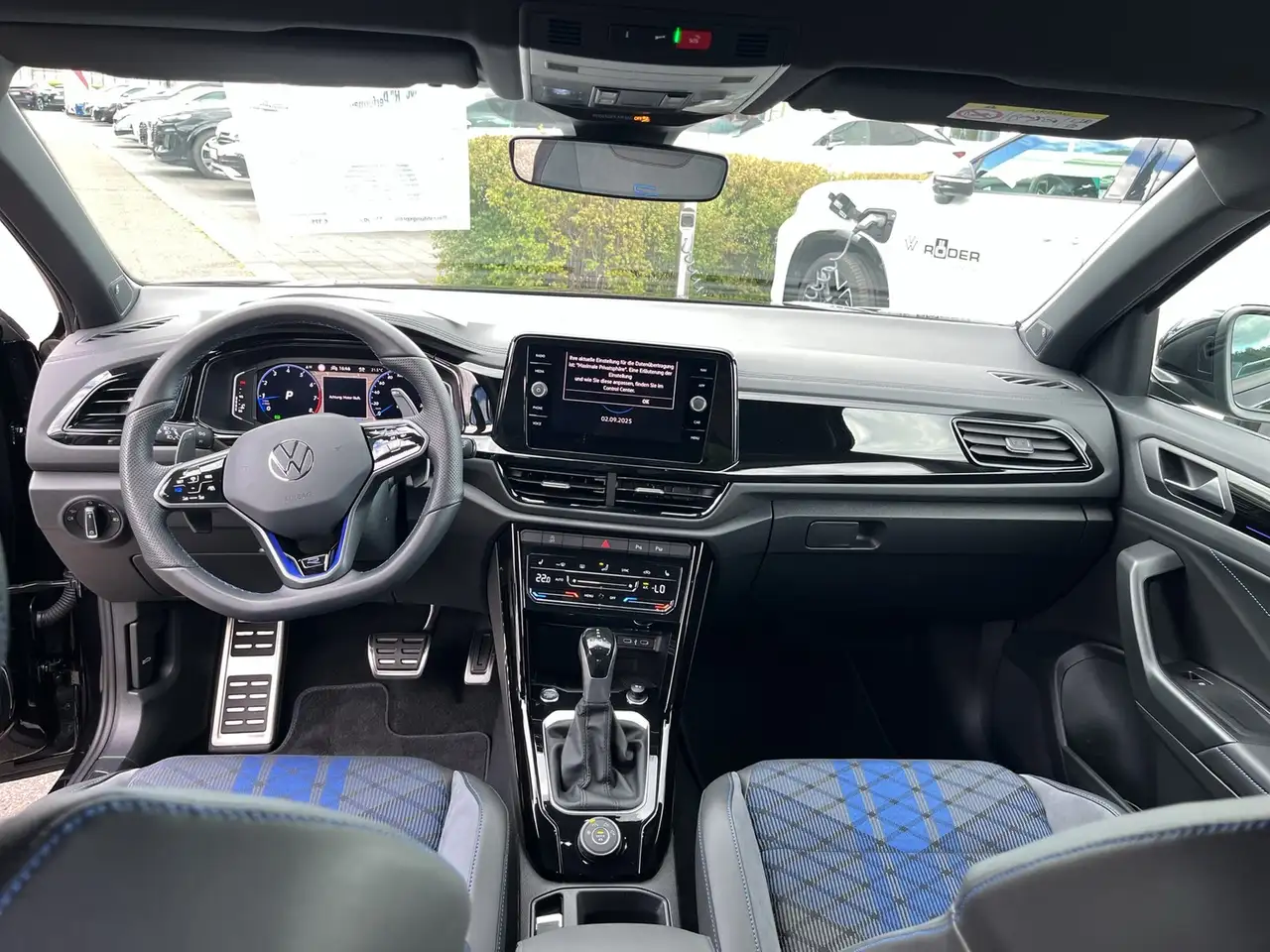 Volkswagen T-Roc "R" Performance Navi el.HK Akrapovic AHK — معرض صور السيارة 13