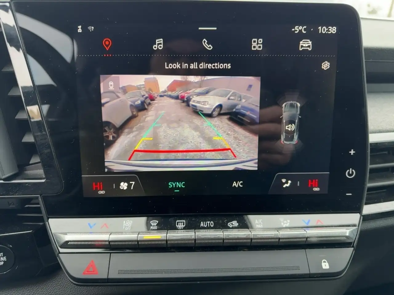 Renault Austral Evolution Automatik, CarPlay — معرض صور السيارة 15